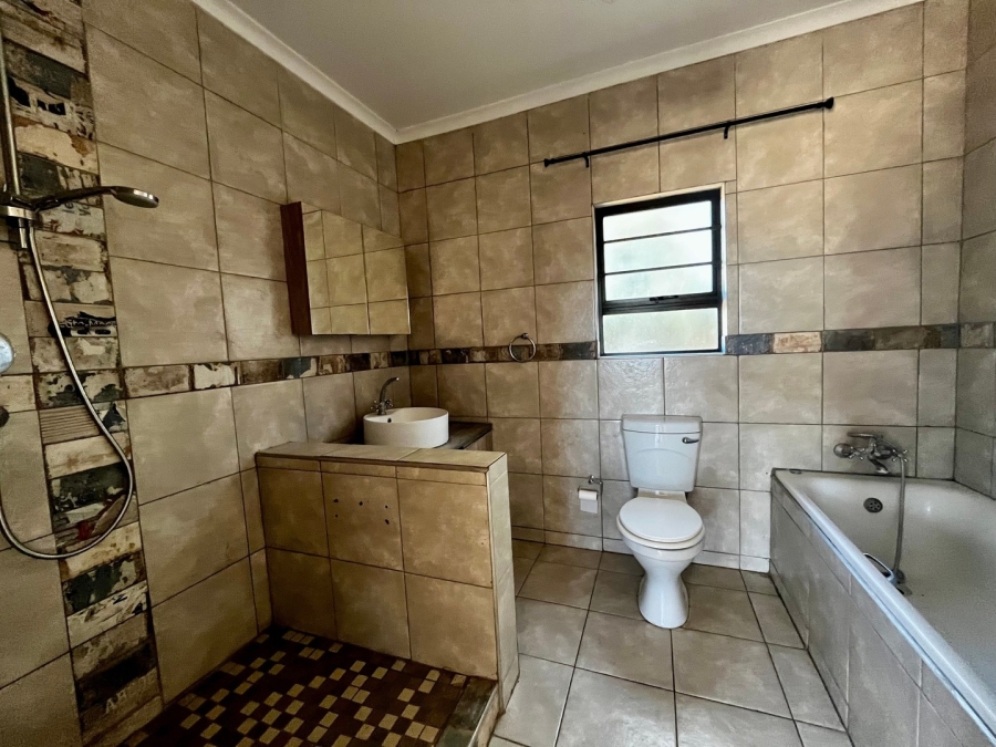 2 Bedroom Property for Sale in Bloemfontein Rural Free State